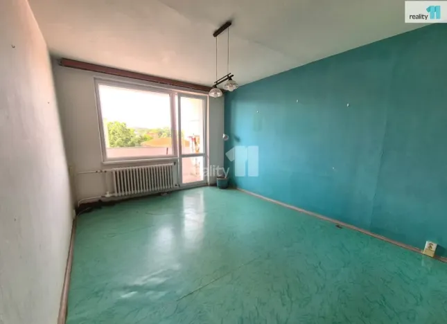 Prodej bytu 3+1, Cheb, Lomená, 64 m2