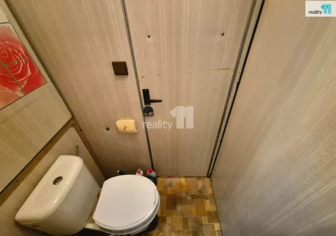Prodej bytu 3+1, Cheb, Lomená, 64 m2