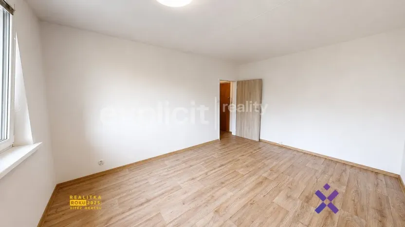 Pronájem bytu 1+1, Zlín, Dřevnická, 38 m2