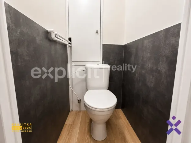 Pronájem bytu 1+1, Zlín, Dřevnická, 38 m2