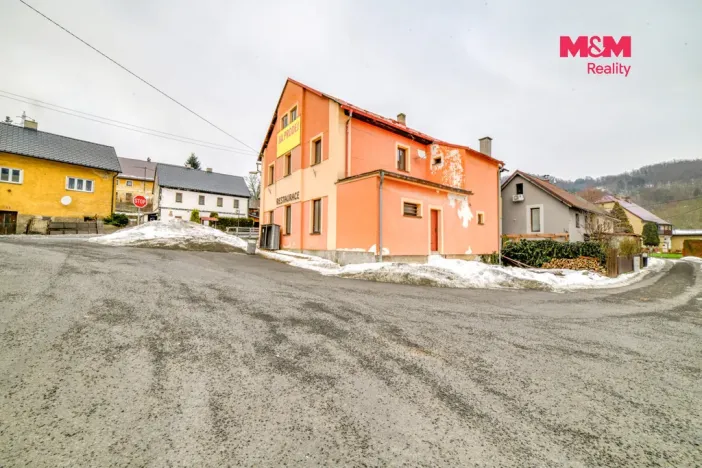 Prodej rodinného domu, Stráž nad Ohří - Boč, 500 m2
