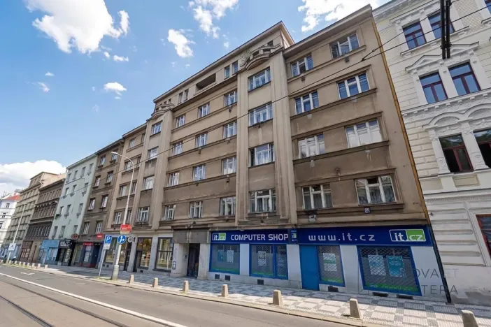 Prodej bytu 2+kk, Praha - Vršovice, Francouzská, 56 m2