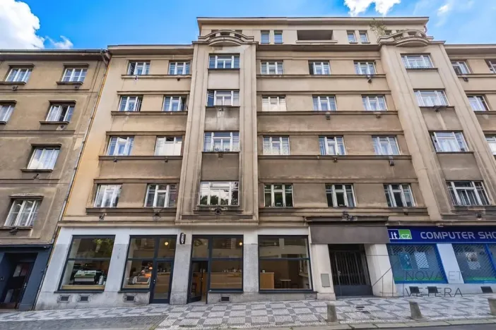 Prodej bytu 2+kk, Praha - Vršovice, Francouzská, 56 m2