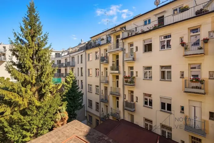 Prodej bytu 2+kk, Praha - Vršovice, Francouzská, 56 m2