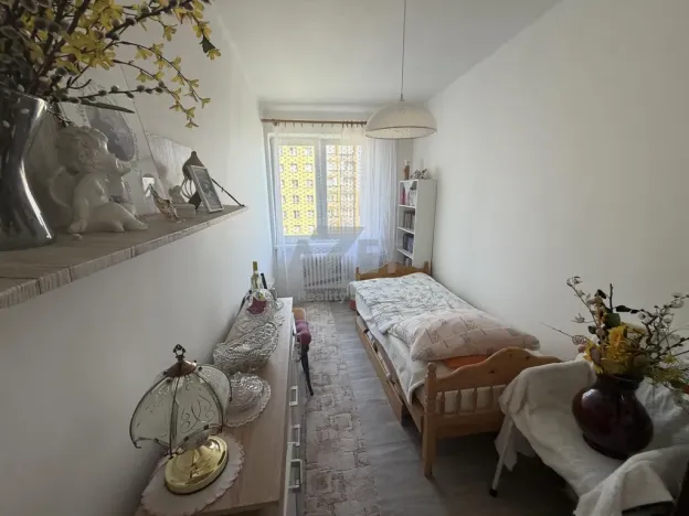 Prodej bytu 3+1, Karviná - Mizerov, tř. Těreškovové, 65 m2