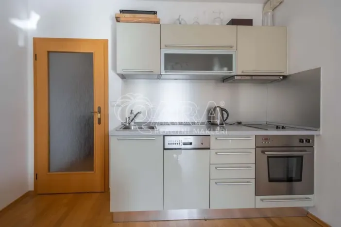 Pronájem bytu 2+kk, Praha - Letňany, Zlonická, 59 m2