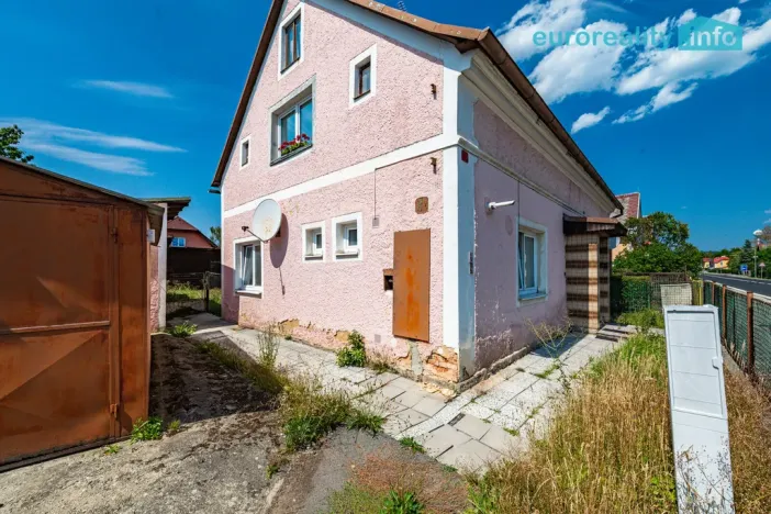 Prodej bytu 2+1, Drmoul, Plzeňská, 60 m2
