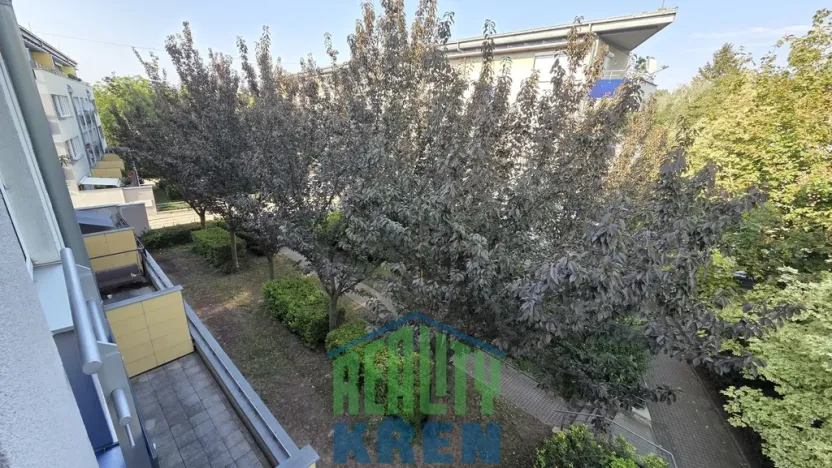 Pronájem bytu 2+kk, Praha - Kbely, Martinická, 42 m2