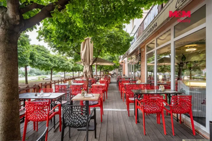 Prodej restaurace, Ústí nad Labem - Ústí nad Labem-centrum, Lidické náměstí, 116 m2