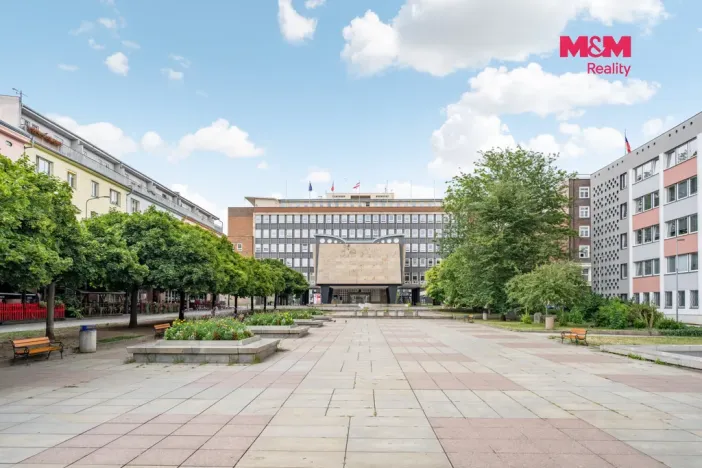 Prodej restaurace, Ústí nad Labem - Ústí nad Labem-centrum, Lidické náměstí, 116 m2