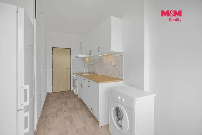 Pronájem bytu 3+1, Hradec Králové - Nový Hradec Králové, Mrštíkova, 77 m2