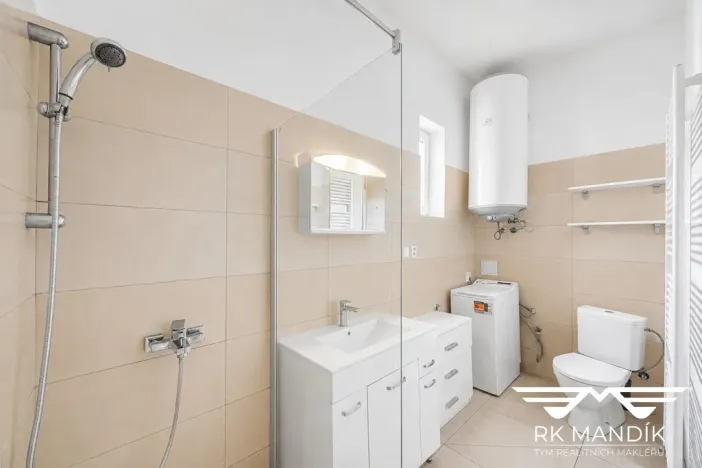 Pronájem bytu 3+1, Praha - Bohnice, Bohnická, 75 m2