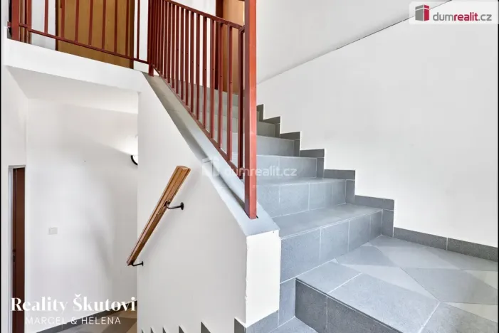 Prodej činžovního domu, Ústí nad Labem - Předlice, Hrbovická, 350 m2