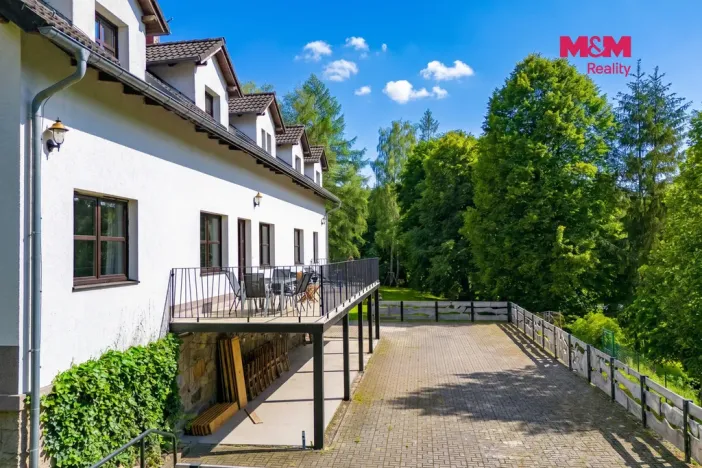 Prodej ubytování, Horní Slavkov, Ke Koupališti, 443 m2