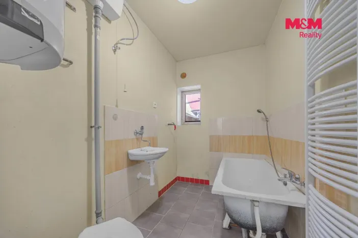 Prodej zemědělské usedlosti, Luková - Květná, 83 m2