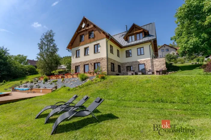 Prodej atypického bytu, Rokytnice nad Jizerou - Dolní Rokytnice, 377 m2