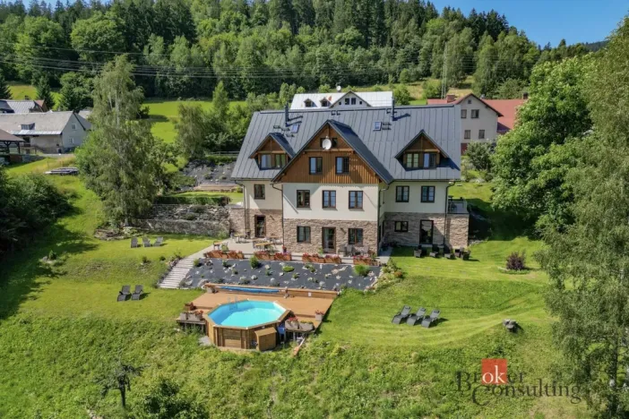 Prodej atypického bytu, Rokytnice nad Jizerou - Dolní Rokytnice, 377 m2