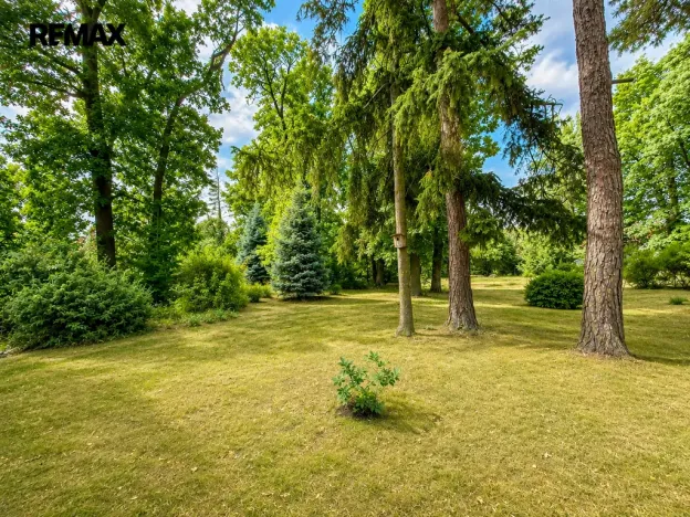 Prodej pozemku pro bydlení, Zvole, 2039 m2