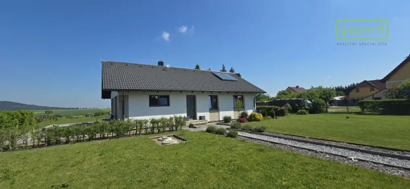 Prodej rodinného domu, Mojné, 99 m2