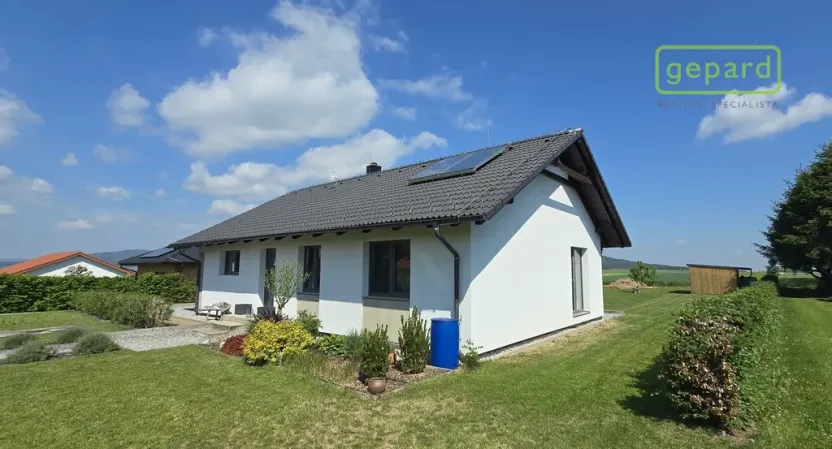 Prodej rodinného domu, Mojné, 99 m2