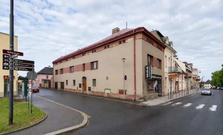 Pronájem bytu 2+1, Bělá pod Bezdězem, Masarykovo náměstí, 90 m2