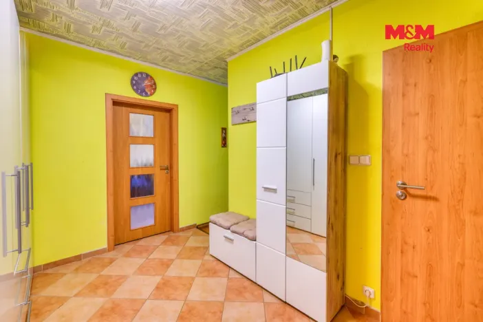 Prodej bytu 4+1, Heřmanova Huť - Vlkýš, Sídliště, 87 m2