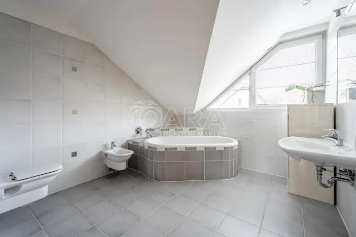 Prodej rodinného domu, Kuřim, Dušínova, 138 m2