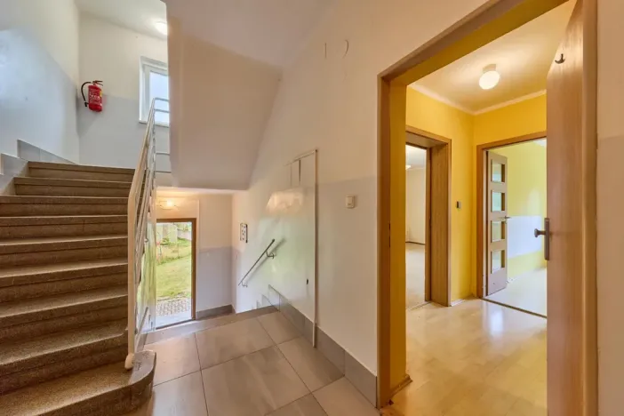 Prodej bytu 1+1, Trutnov - Poříčí, Voletinská, 43 m2