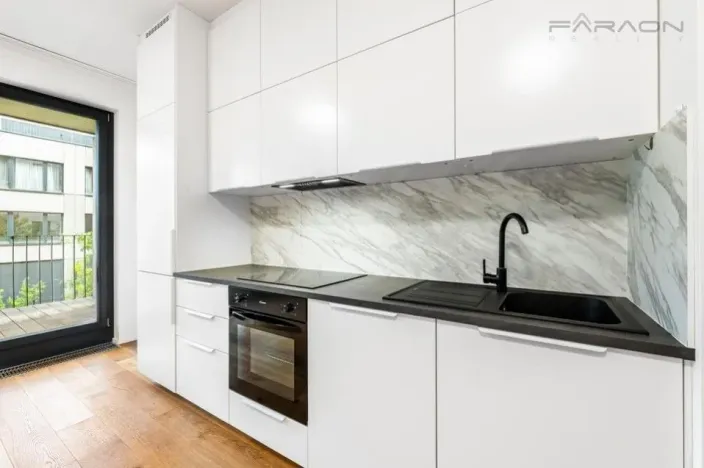 Pronájem bytu 2+kk, Praha - Smíchov, Grafická, 66 m2