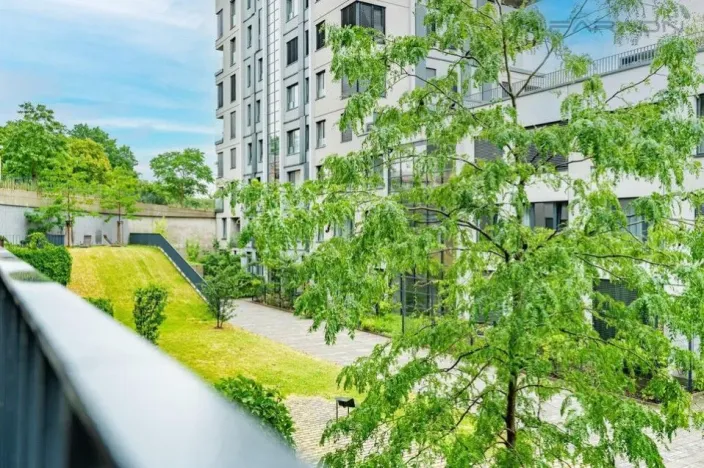 Pronájem bytu 2+kk, Praha - Smíchov, Grafická, 66 m2