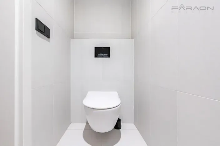 Pronájem bytu 2+kk, Praha - Smíchov, Grafická, 66 m2