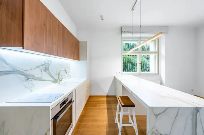 Prodej bytu 2+kk, Praha - Smíchov, U Nikolajky, 51 m2
