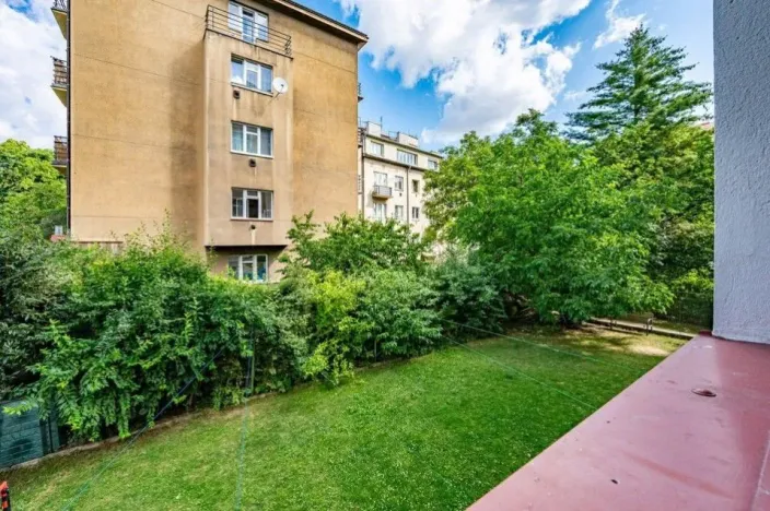 Prodej bytu 2+kk, Praha - Smíchov, U Nikolajky, 51 m2
