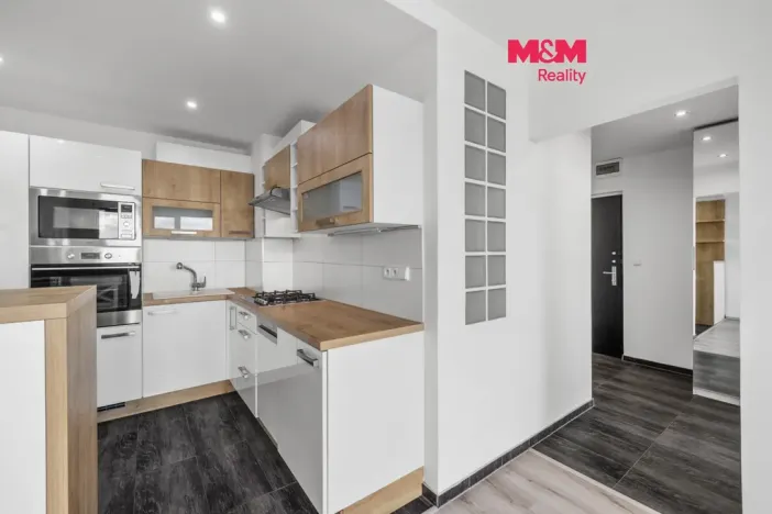 Pronájem bytu 2+kk, Kladno, Čs. armády, 46 m2