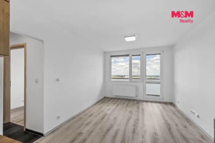 Pronájem bytu 2+kk, Kladno, Čs. armády, 46 m2
