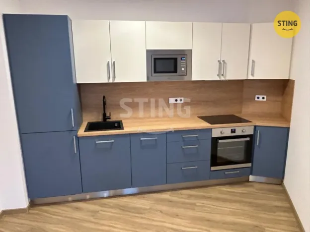Pronájem bytu 3+kk, Pardubice, Husova, 60 m2