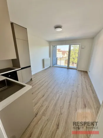 Pronájem bytu 1+kk, Kladno, Ke křížku, 35 m2