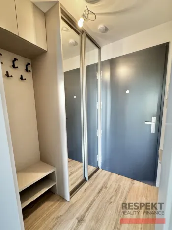 Pronájem bytu 1+kk, Kladno, Ke křížku, 35 m2