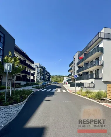 Pronájem bytu 1+kk, Kladno, Ke křížku, 35 m2