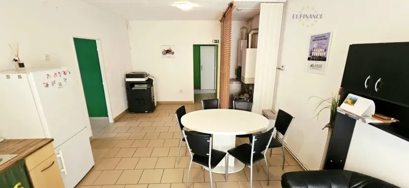 Prodej obchodního prostoru, Kralupy nad Vltavou - Mikovice, V Uličce, 235 m2