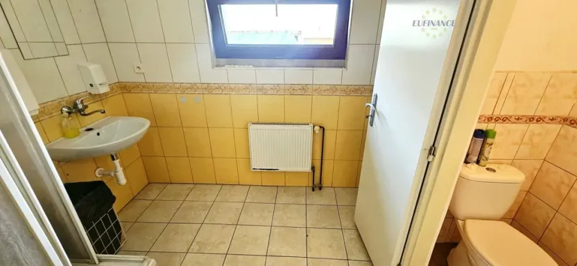 Prodej obchodního prostoru, Kralupy nad Vltavou - Mikovice, V Uličce, 235 m2