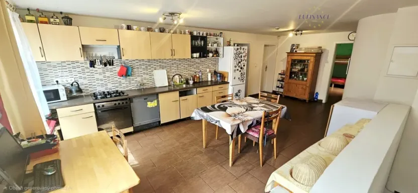 Prodej obchodního prostoru, Kralupy nad Vltavou - Mikovice, V Uličce, 235 m2