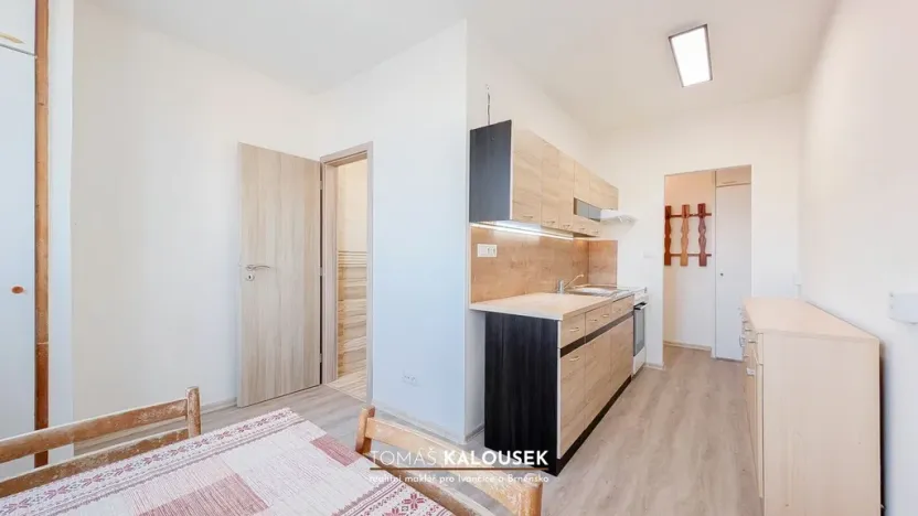 Pronájem bytu 1+1, Ivančice, Luční, 35 m2