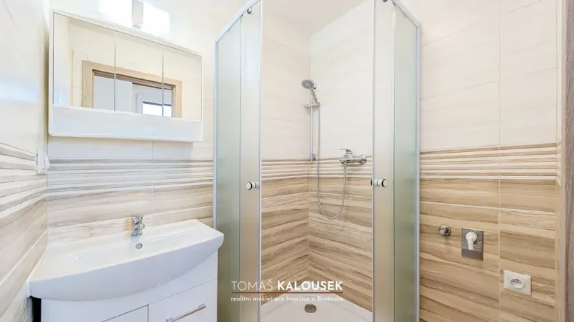 Pronájem bytu 1+1, Ivančice, Luční, 35 m2