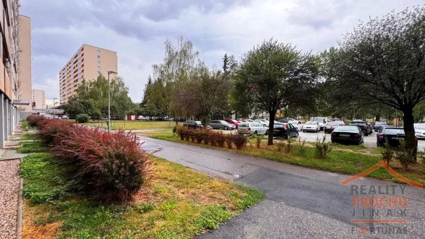Prodej bytu 1+1, Hradec Králové, třída Edvarda Beneše, 40 m2