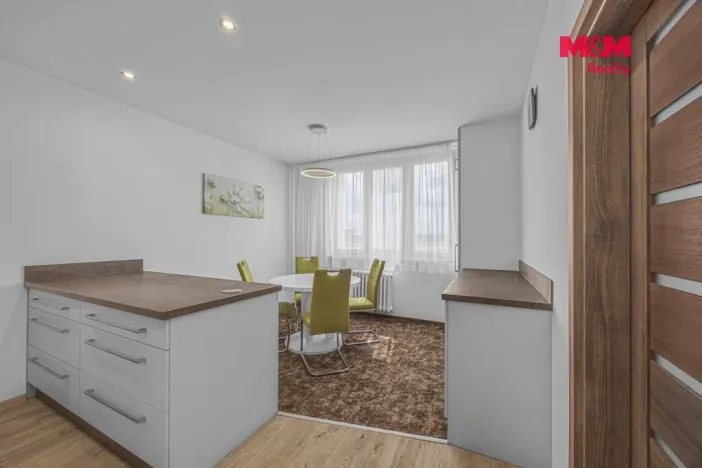 Pronájem bytu 2+kk, Hradec Králové - Nový Hradec Králové, Durychova, 47 m2