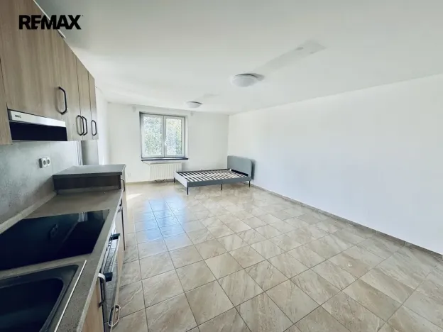 Pronájem bytu 1+kk, Lanškroun - Žichlínské Předměstí, Nádražní, 30 m2