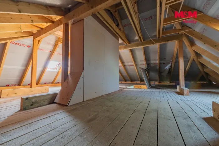 Prodej rodinného domu, Karlovy Vary - Bohatice, Hlavní, 224 m2