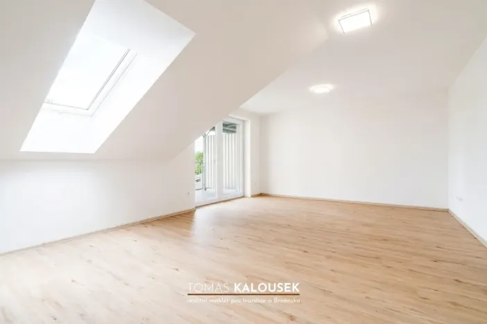 Prodej bytu 2+kk, Ivančice, Dr. Novotného, 53 m2