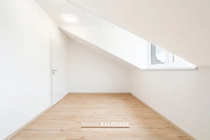 Prodej bytu 2+kk, Ivančice, Dr. Novotného, 53 m2